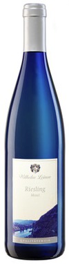 Leonard Kreusch Blue Bottle Riesling 2009.jpg