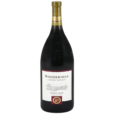 Woodbridge Pinot Noir 1.5L.jpg